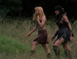 extant_XenaWarriorPrincess_4x03_AFamilyAffair_02539
