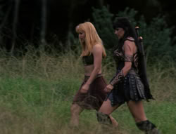 extant_XenaWarriorPrincess_4x03_AFamilyAffair_02542