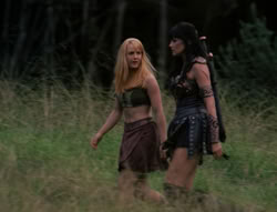 extant_XenaWarriorPrincess_4x03_AFamilyAffair_02543