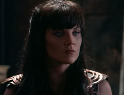 extant_XenaWarriorPrincess_4x03_AFamilyAffair_02569