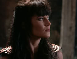 extant_XenaWarriorPrincess_4x03_AFamilyAffair_02621