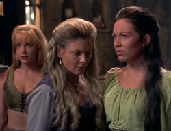 extant_XenaWarriorPrincess_4x03_AFamilyAffair_02624