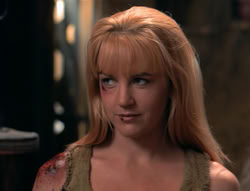 extant_XenaWarriorPrincess_4x03_AFamilyAffair_02637