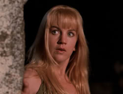 extant_XenaWarriorPrincess_4x03_AFamilyAffair_02700