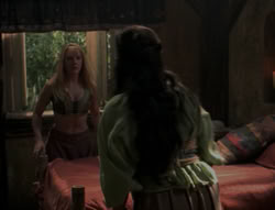 extant_XenaWarriorPrincess_4x03_AFamilyAffair_02753