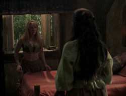 extant_XenaWarriorPrincess_4x03_AFamilyAffair_02754