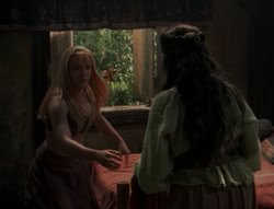 extant_XenaWarriorPrincess_4x03_AFamilyAffair_02756