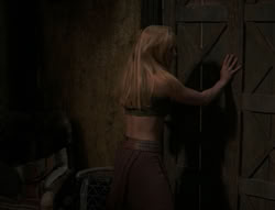 extant_XenaWarriorPrincess_4x03_AFamilyAffair_02761