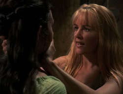 extant_XenaWarriorPrincess_4x03_AFamilyAffair_02766