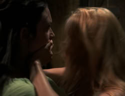 extant_XenaWarriorPrincess_4x03_AFamilyAffair_02768