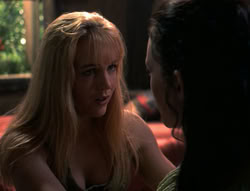 extant_XenaWarriorPrincess_4x03_AFamilyAffair_02788