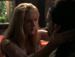 extant_XenaWarriorPrincess_4x03_AFamilyAffair_02791