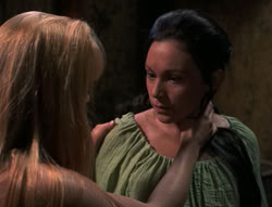 extant_XenaWarriorPrincess_4x03_AFamilyAffair_02838