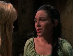 extant_XenaWarriorPrincess_4x03_AFamilyAffair_02853