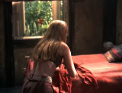 extant_XenaWarriorPrincess_4x03_AFamilyAffair_02860