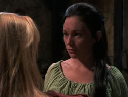 extant_XenaWarriorPrincess_4x03_AFamilyAffair_02869