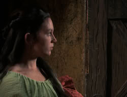 extant_XenaWarriorPrincess_4x03_AFamilyAffair_02896