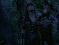extant_XenaWarriorPrincess_4x03_AFamilyAffair_02976