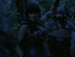 extant_XenaWarriorPrincess_4x03_AFamilyAffair_02978