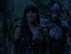 extant_XenaWarriorPrincess_4x03_AFamilyAffair_02986
