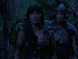 extant_XenaWarriorPrincess_4x03_AFamilyAffair_02990