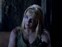 extant_XenaWarriorPrincess_4x03_AFamilyAffair_03089