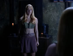 extant_XenaWarriorPrincess_4x03_AFamilyAffair_03124
