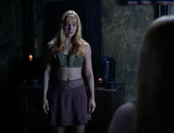 extant_XenaWarriorPrincess_4x03_AFamilyAffair_03158