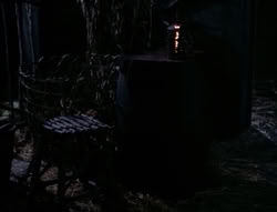 extant_XenaWarriorPrincess_4x03_AFamilyAffair_03203