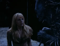 extant_XenaWarriorPrincess_4x03_AFamilyAffair_03318