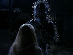 extant_XenaWarriorPrincess_4x03_AFamilyAffair_03327