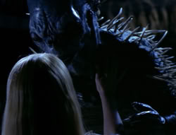 extant_XenaWarriorPrincess_4x03_AFamilyAffair_03340