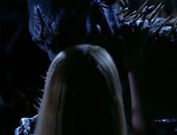 extant_XenaWarriorPrincess_4x03_AFamilyAffair_03343