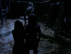 extant_XenaWarriorPrincess_4x03_AFamilyAffair_03380