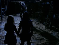 extant_XenaWarriorPrincess_4x03_AFamilyAffair_03381