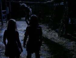extant_XenaWarriorPrincess_4x03_AFamilyAffair_03382