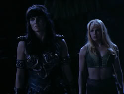 extant_XenaWarriorPrincess_4x03_AFamilyAffair_03435