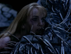 extant_XenaWarriorPrincess_4x03_AFamilyAffair_03440