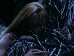 extant_XenaWarriorPrincess_4x03_AFamilyAffair_03472