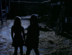 extant_XenaWarriorPrincess_4x03_AFamilyAffair_03489