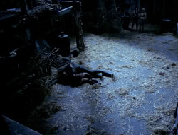 extant_XenaWarriorPrincess_4x03_AFamilyAffair_03493