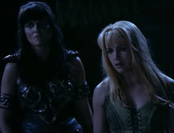 extant_XenaWarriorPrincess_4x03_AFamilyAffair_03495