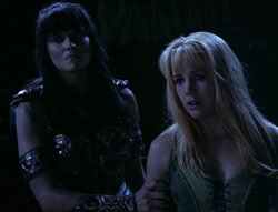 extant_XenaWarriorPrincess_4x03_AFamilyAffair_03496