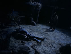 extant_XenaWarriorPrincess_4x03_AFamilyAffair_03510