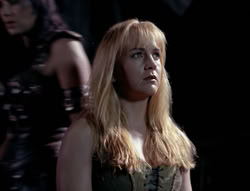 extant_XenaWarriorPrincess_4x03_AFamilyAffair_03526