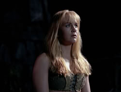 extant_XenaWarriorPrincess_4x03_AFamilyAffair_03527