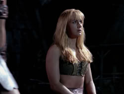 extant_XenaWarriorPrincess_4x03_AFamilyAffair_03529