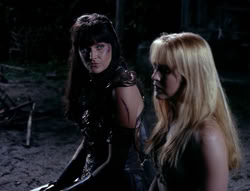 extant_XenaWarriorPrincess_4x03_AFamilyAffair_03545