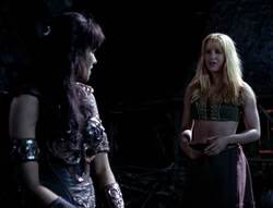 extant_XenaWarriorPrincess_4x03_AFamilyAffair_03554