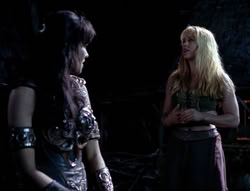extant_XenaWarriorPrincess_4x03_AFamilyAffair_03556
